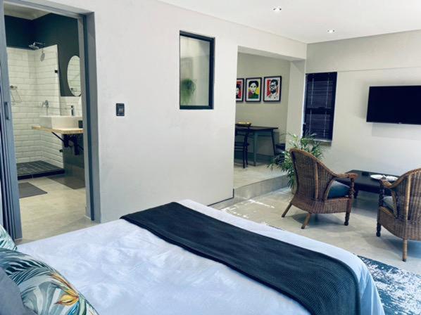 46 On Allcock Guest Apartment & Luxury Room Pretoria-Noord Oda fotoğraf